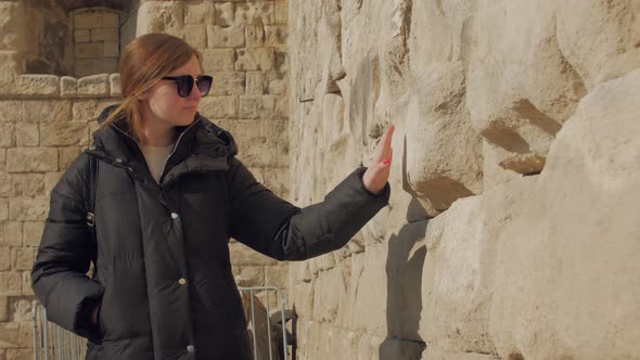 Girl Walk Rock Architecture