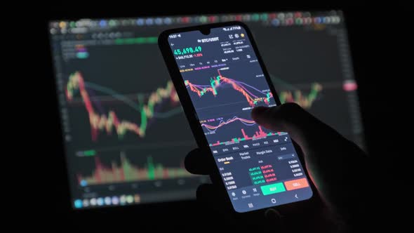 Crypto Trading in Smartphone