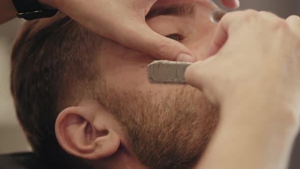 Beard razor at the hairdresser