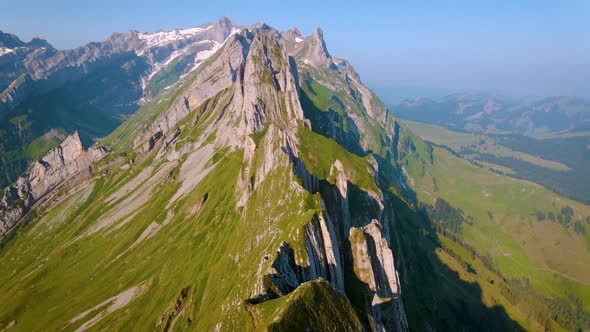 Schaefler Altenalptuerme Mountain Ridge Swiss Alpstein Alpine Appenzell Innerrhoden Switzerland a