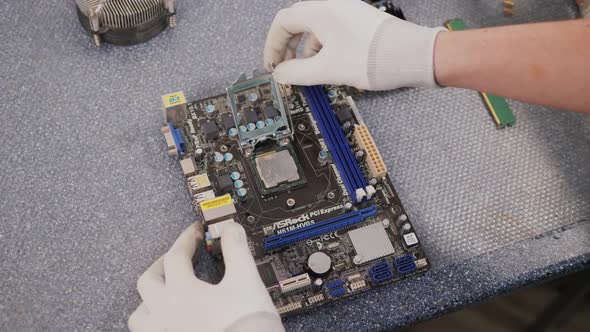 Repair of Electronic Components Technology Motherboard Connectors