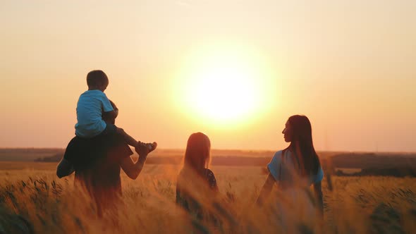 Silhouette Happy Family