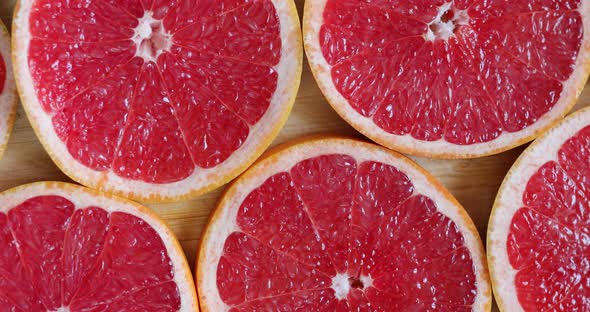 Put One Fruit While Grapefruits Rotating, Top View