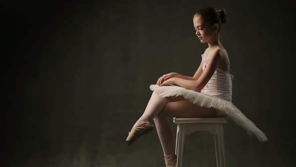 Ballerina in Tutu and Pointe