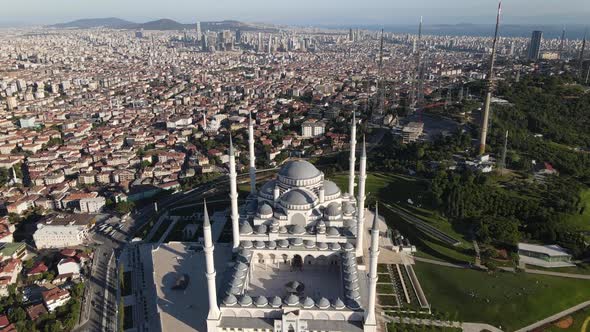 Istanbul Camlica Mosque