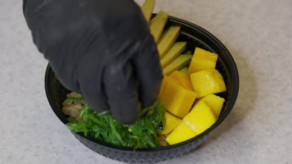 Avocado Grilled Shrimp Mango Summer Salad Dish