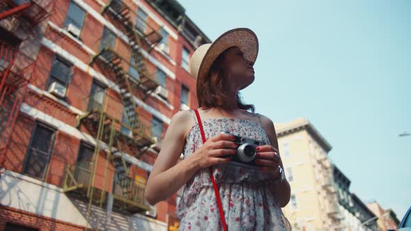 Attractive girl in New York City