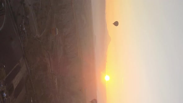 Vertical Video  Balloons in Cappadocia Turkey