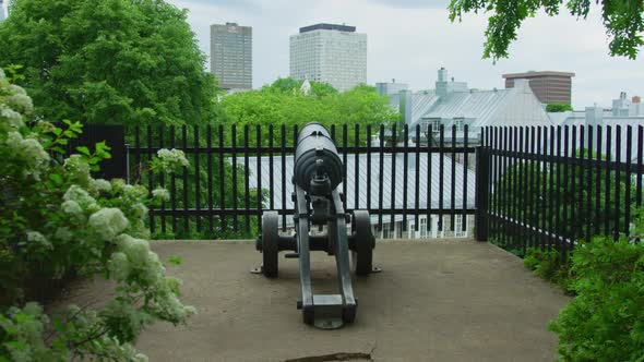 Parc Du Cavalier Du Moulin in Quebec City