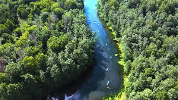 Family vacation with friends. A leisurely journey along the picturesque river