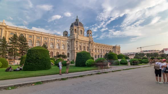 Beautiful View of Famous Naturhistorisches Museum with Park and Sculpture Timelapse Hyperlapse in