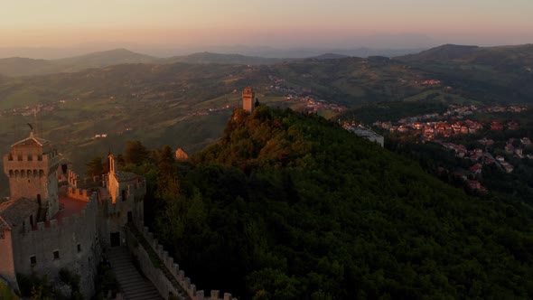 Flying over the amazing hilltop fortresses on Monte Titano in San Marino