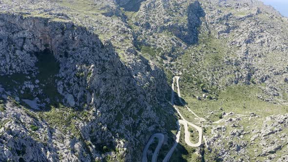 Serpentine, Sa Calobra, Tramuntana mountains, Mallorca, Spain