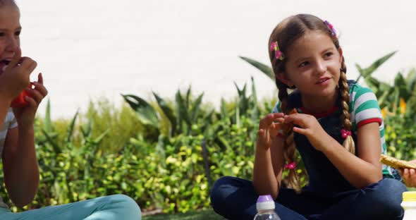 Kids having breakfast in campus