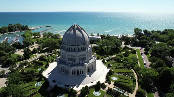 Landmark - Bahai Temple Drone Orbit [4K] alt