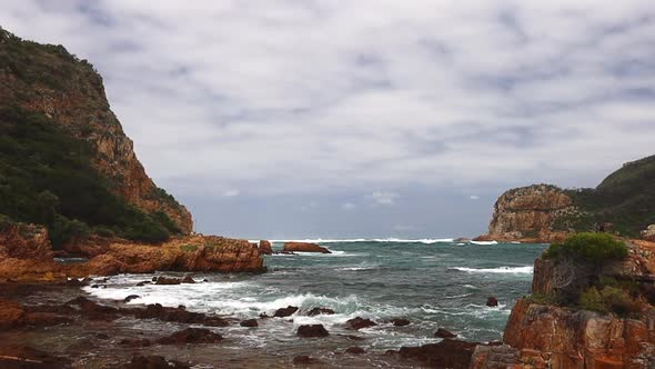 Panoramic views of one of the most dangerous crossings in the world, the Knysna Heads from Fountain