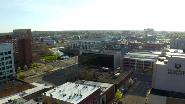 Drone video of Lansing, Michigan as the sun rises