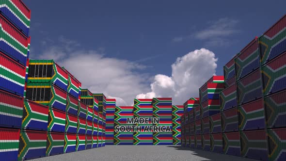 Containers with MADE IN SOUTH AFRICA Text and Flags alt