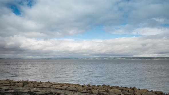 Timelapse of the sea in Edinburgh 