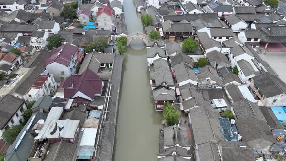 A Small Town on The Outskirts of Shanghai