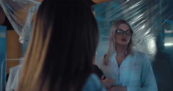 Young Women Scientists Discuss the Results of the Experiment