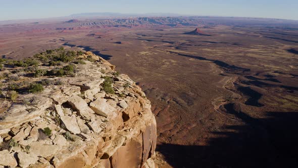 Aerial shot of the cliffs along the edge of Cedar Mesa in Southern Utah