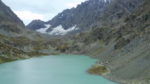 Kuiguk Valley and Lake in Altai Mountains