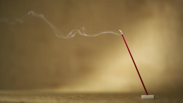 Smoking incense, Slow Motion