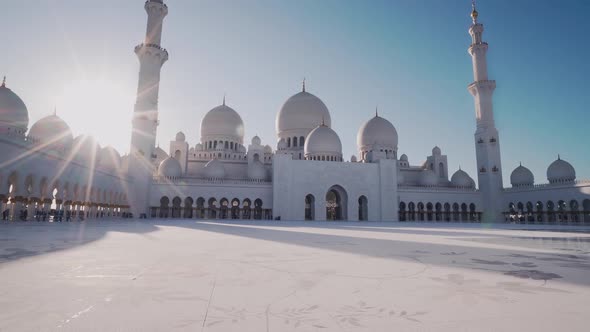 Panoramic View of Sheikh Zayed Grand Mosque, Abu Dhabi, United Arab Emirates, Scenic Shot Towards