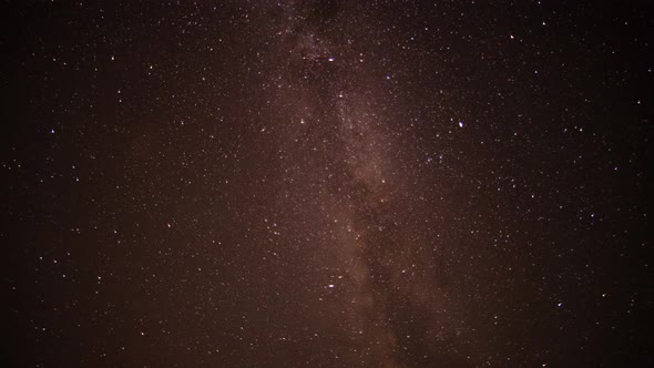 Timelapse of the Night Sky with the Milky Way