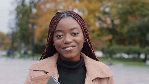 Closeup Headshot Attractive Smiling Millennial African American Lady Successful Businesswoman or