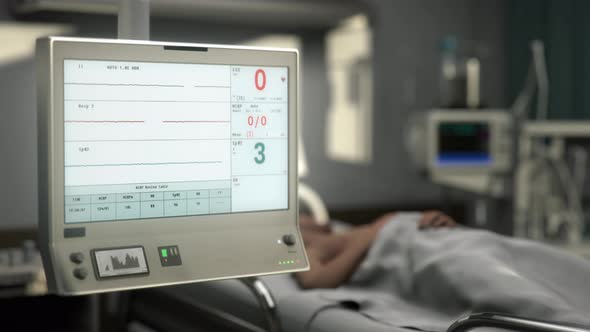 Medical Monitoring Machine Warns Doctors Of Patient In Emergency State alt