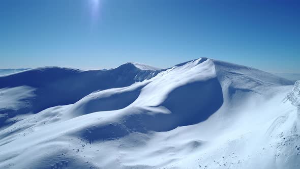 Bewitching view of the majestic snowdrifts