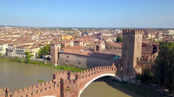 Verona, Italy: Aerial view of Castelvecchio Bridge (Ponte di Castelvecchio) and Castelvecchio Castle