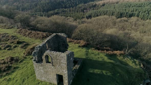 North York Moors Video, Rotation around Levisham Hunting Lodge in summer - Clip 3a