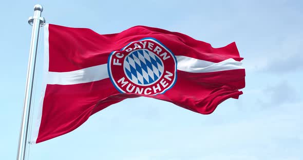 Fc Bayern Munchen flag waving