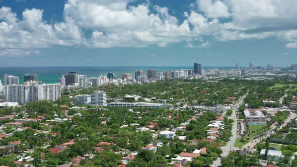 Beautiful Miami Beach Aerial View Green Neighborhood Area with Onestory Houses