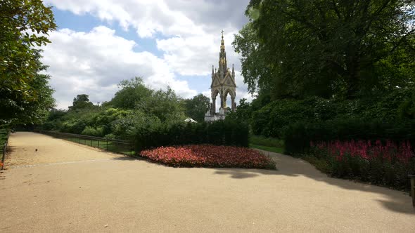 The Albert Memorial seen from The Flower Walk