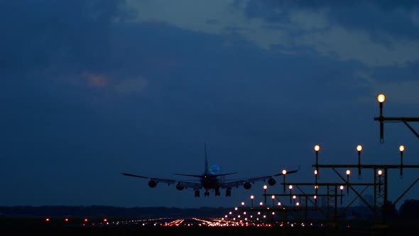 Big Jet Airplane Landing