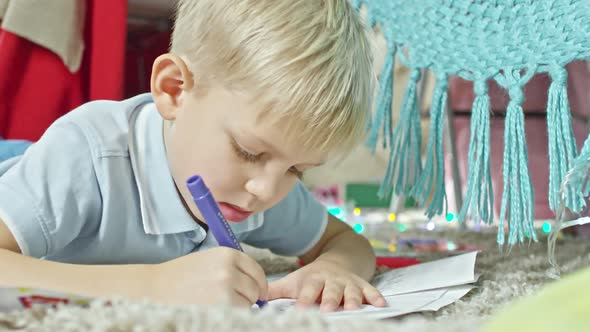 Beautiful Child Drawing in Gift Card