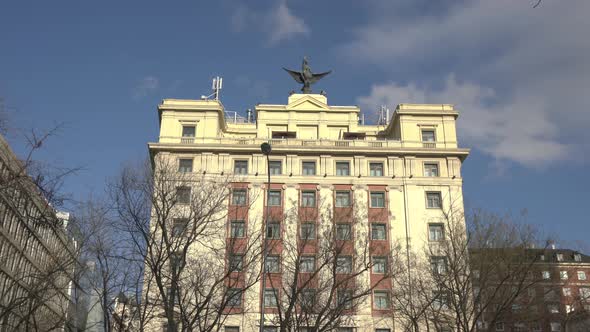 Statue on the roof of a building