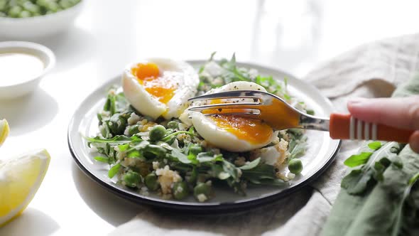 Quinoa with Arugula and Poached Egg Salad