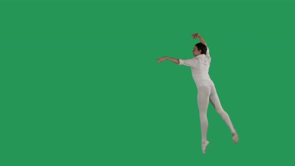 Beautiful Ballet Dancer on Green Screen