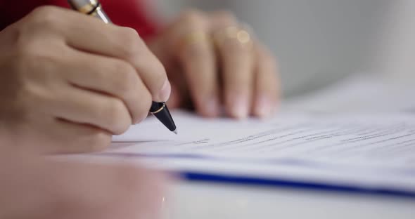 Beauty Hand Signing The Contract