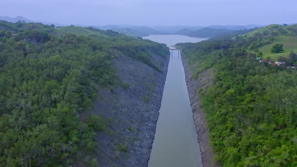 Taveras dam, Santiago de los Caballeros in Dominican Republic. Aerial forward