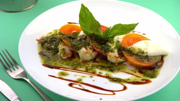 Caprese Salad with Tomatoes Mozzarella and Basil