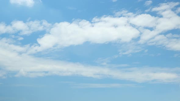 4K Sky Time lapse, Clear very nice soft blue sky, white rolling