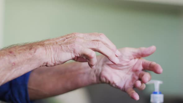 Close up of the hands of a senior caucasian man