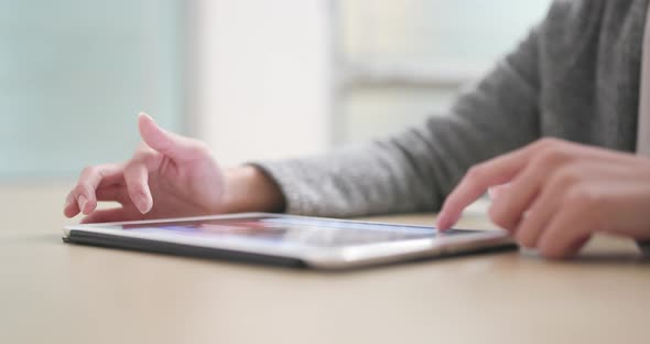 Woman use of digital tablet computer