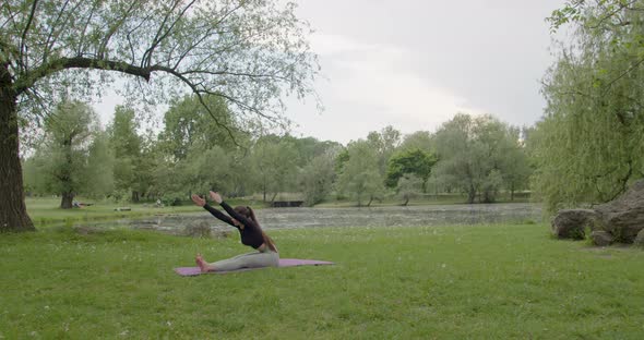 Yoga Action Exercise Healthy in the Park